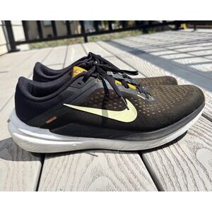 Nike Winflo 10 DV4022-009 Men's Size 10.5 Running Shoes Black Yellow Lightweight